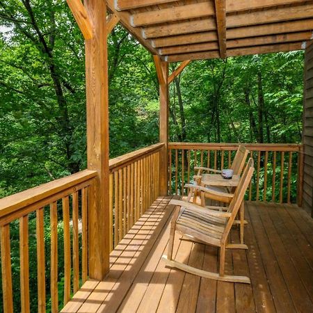 Вилла The Tree House Гатлинбург Экстерьер фото