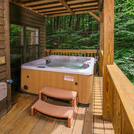 Вилла The Tree House Гатлинбург Экстерьер фото